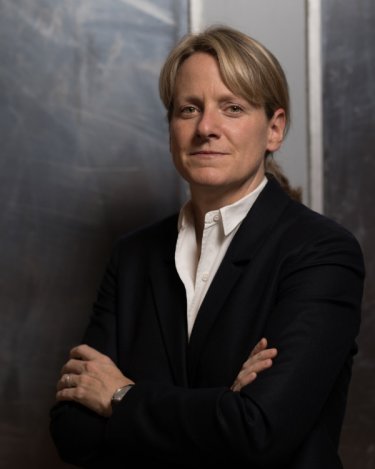 Nina Roehrs - Expert on art in the digital age - Digital sector curator - Paris Photo